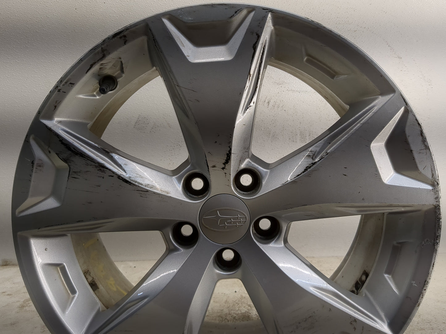 2014-2016 Subaru Forester Oem Wheel Rim - Oemusedautoparts1.com
