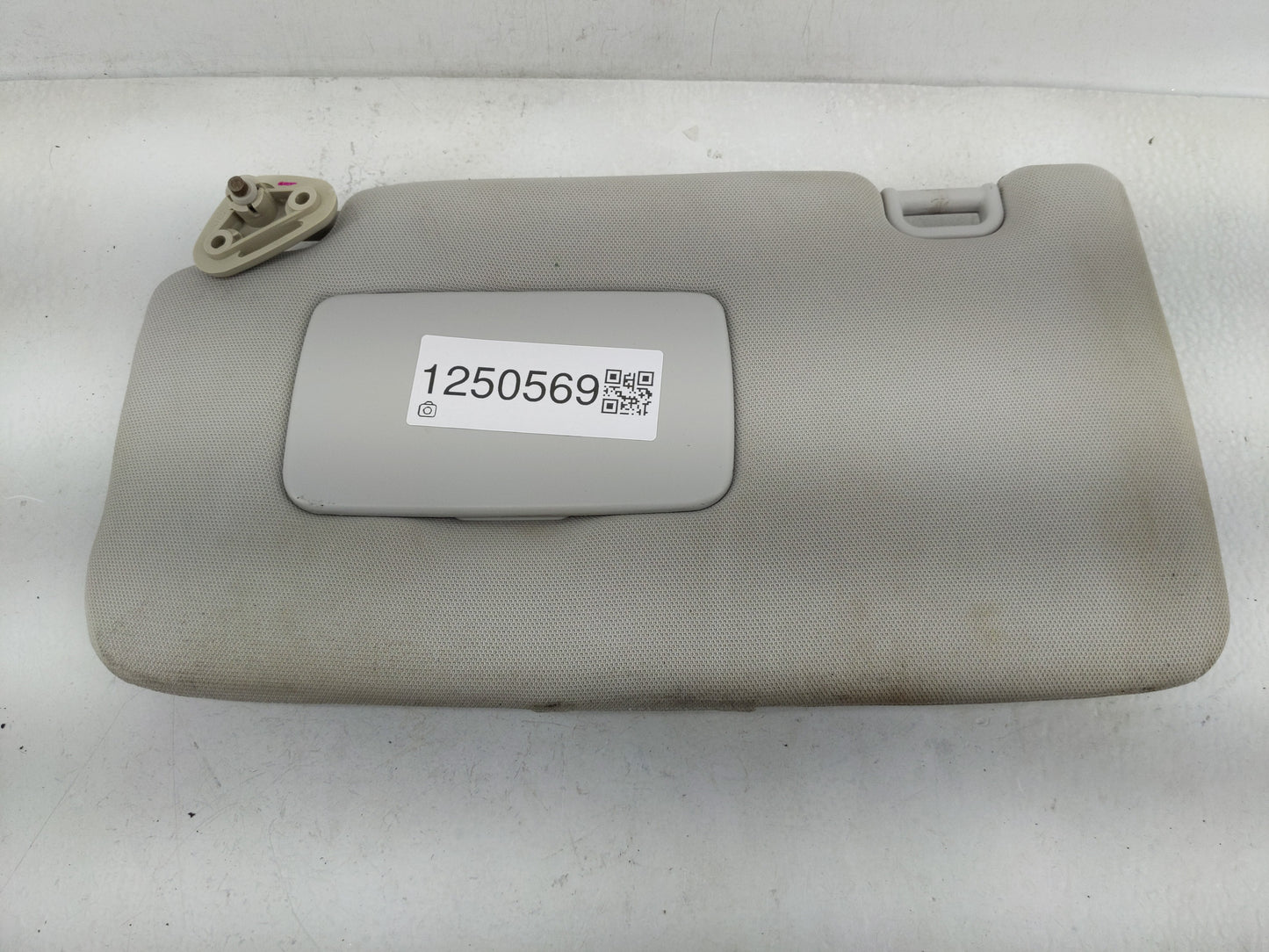 0 Subaru Forester Sun Visor Shade Replacement Driver Left Mirror Fits OEM Used Auto Parts - Oemusedautoparts1.com