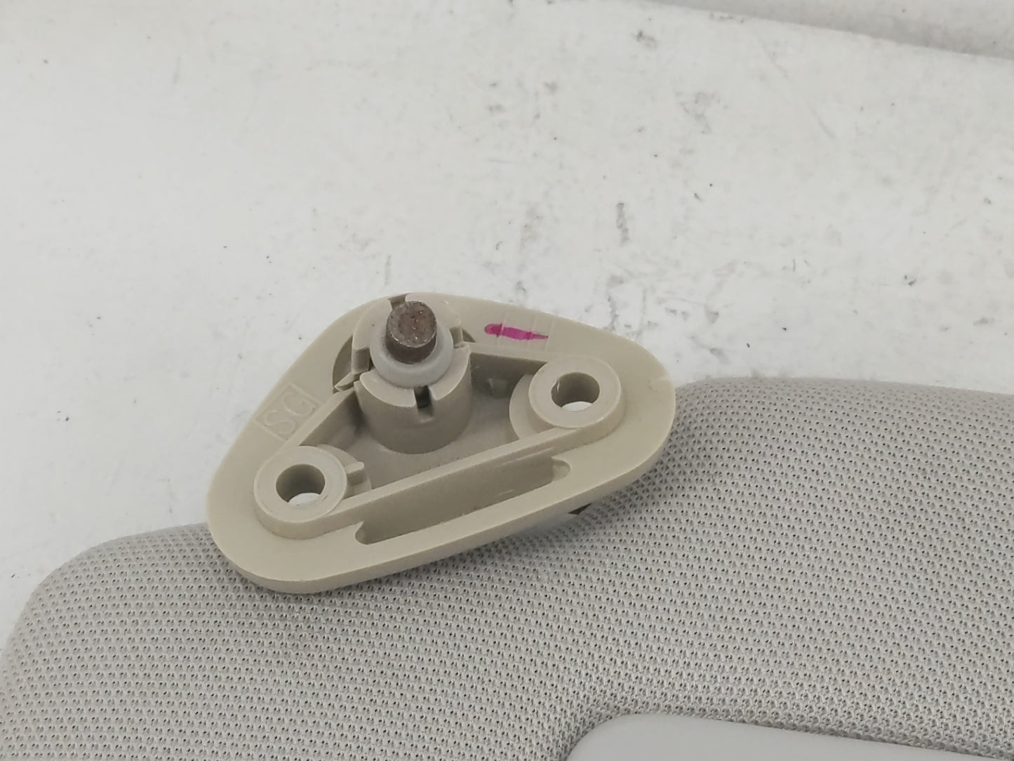 0 Subaru Forester Sun Visor Shade Replacement Driver Left Mirror Fits OEM Used Auto Parts - Oemusedautoparts1.com