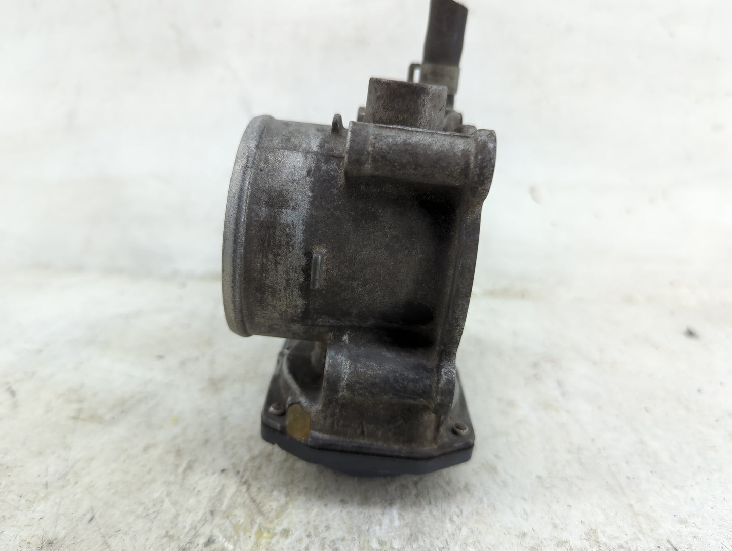 2011-2018 Subaru Forester Throttle Body Fits Fits 2011 2012 2013 2014 2015 2016 2017 2018 OEM Used Auto Parts - Oemusedautop