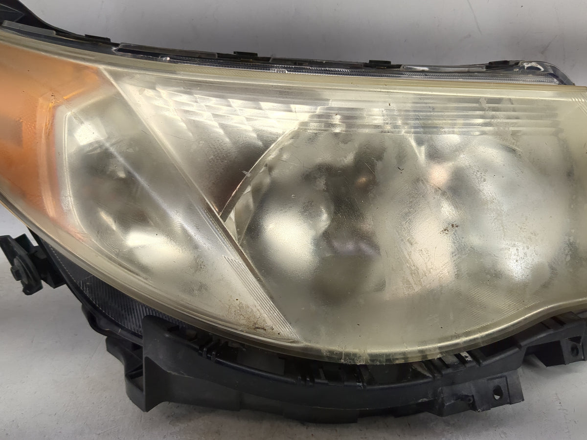 Subaru Forester Passenger Right Oem Head Light Headlight Lamp 5029767 - Oemusedautoparts1.com