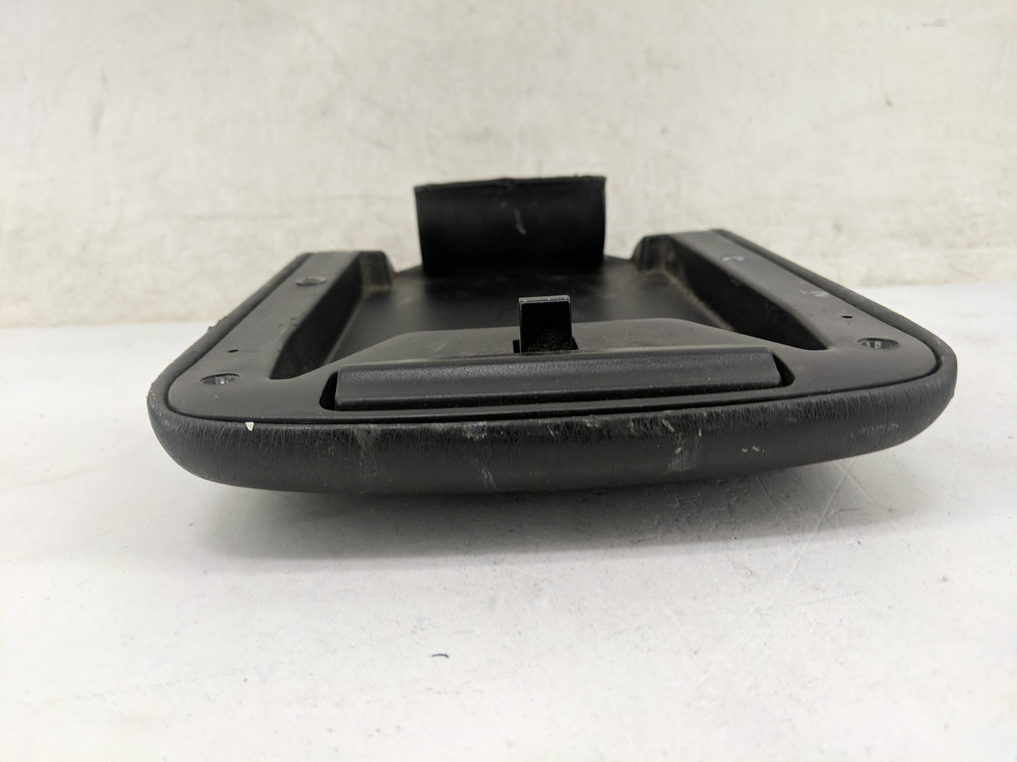 0 Subaru Outback Center Console Armrest Cover Lid Fits Fits 207 OEM Used Auto Parts - Oemusedautoparts1.com