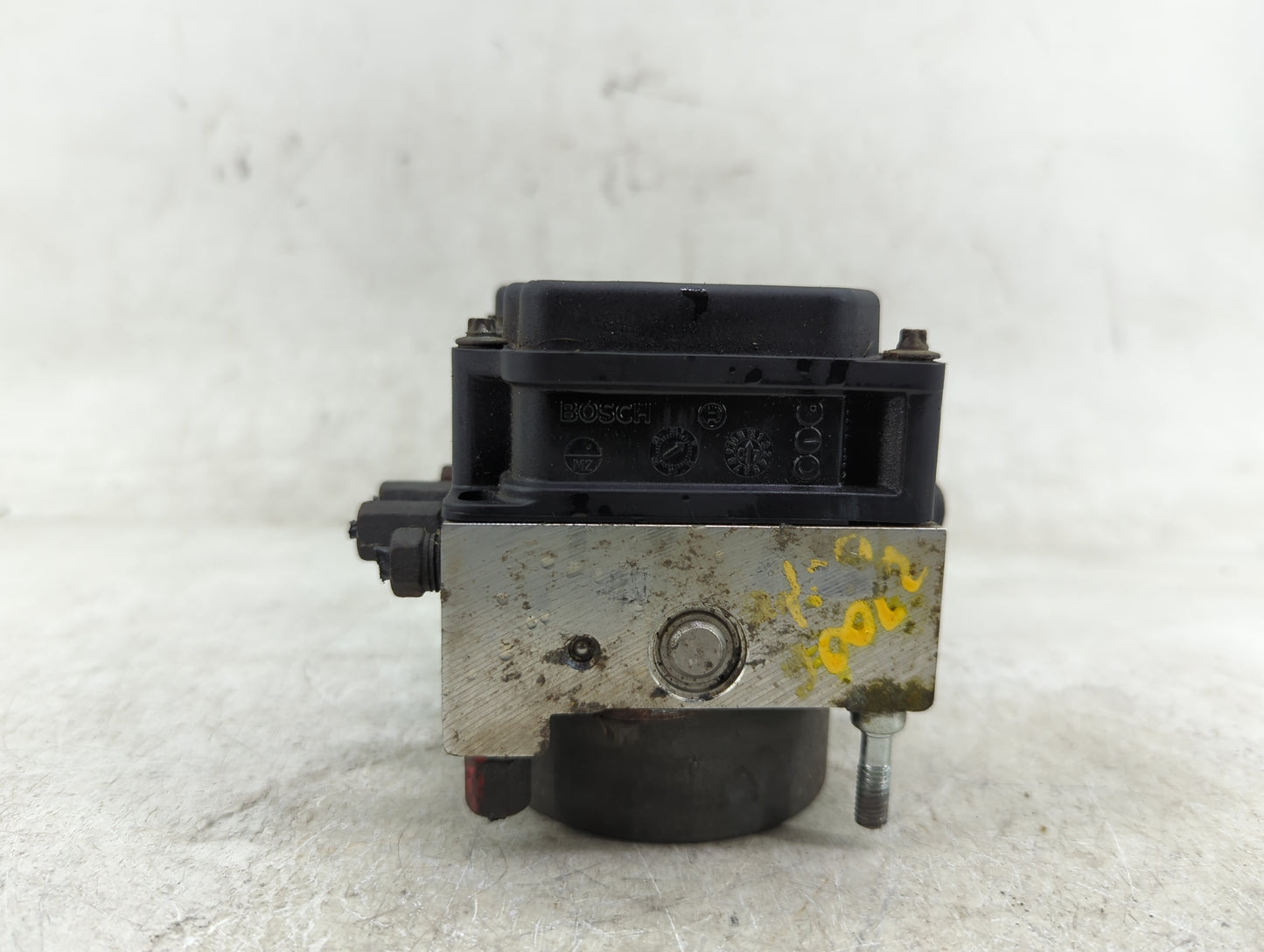 0 Suzuki Sx4 ABS Pump Control Module Replacement Fits OEM Used Auto Parts - Oemusedautoparts1.com