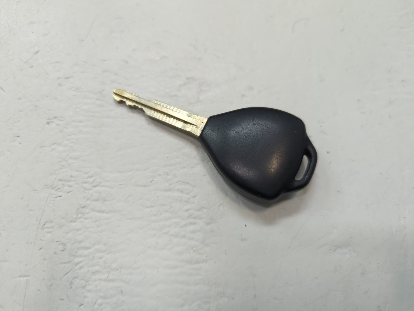 Toyota Keyless Entry Remote Fob MOZB41TG 3 buttons - Oemusedautoparts1.com