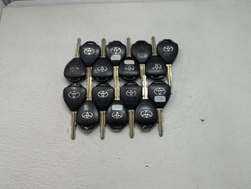 Lot of 15 Toyota Keyless Entry Remote Fob MIXED FCC IDS 1473601