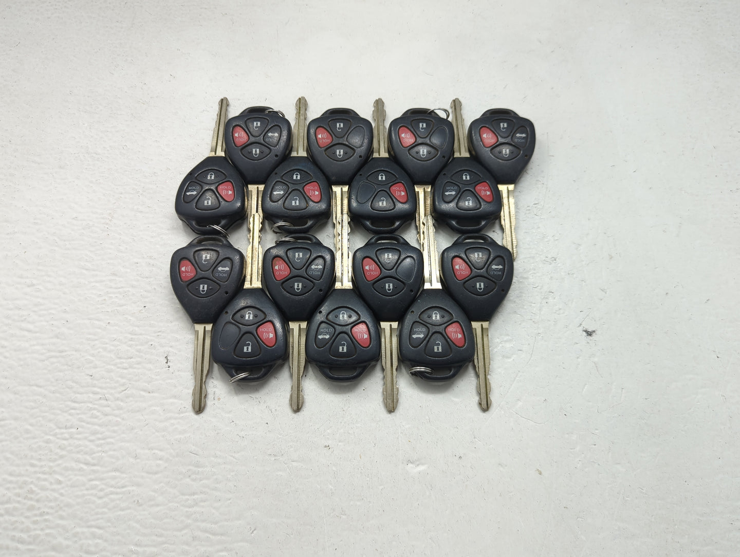Lot of 15 Toyota Keyless Entry Remote Fob MIXED FCC IDS 1473656 - Oemusedautoparts1.com