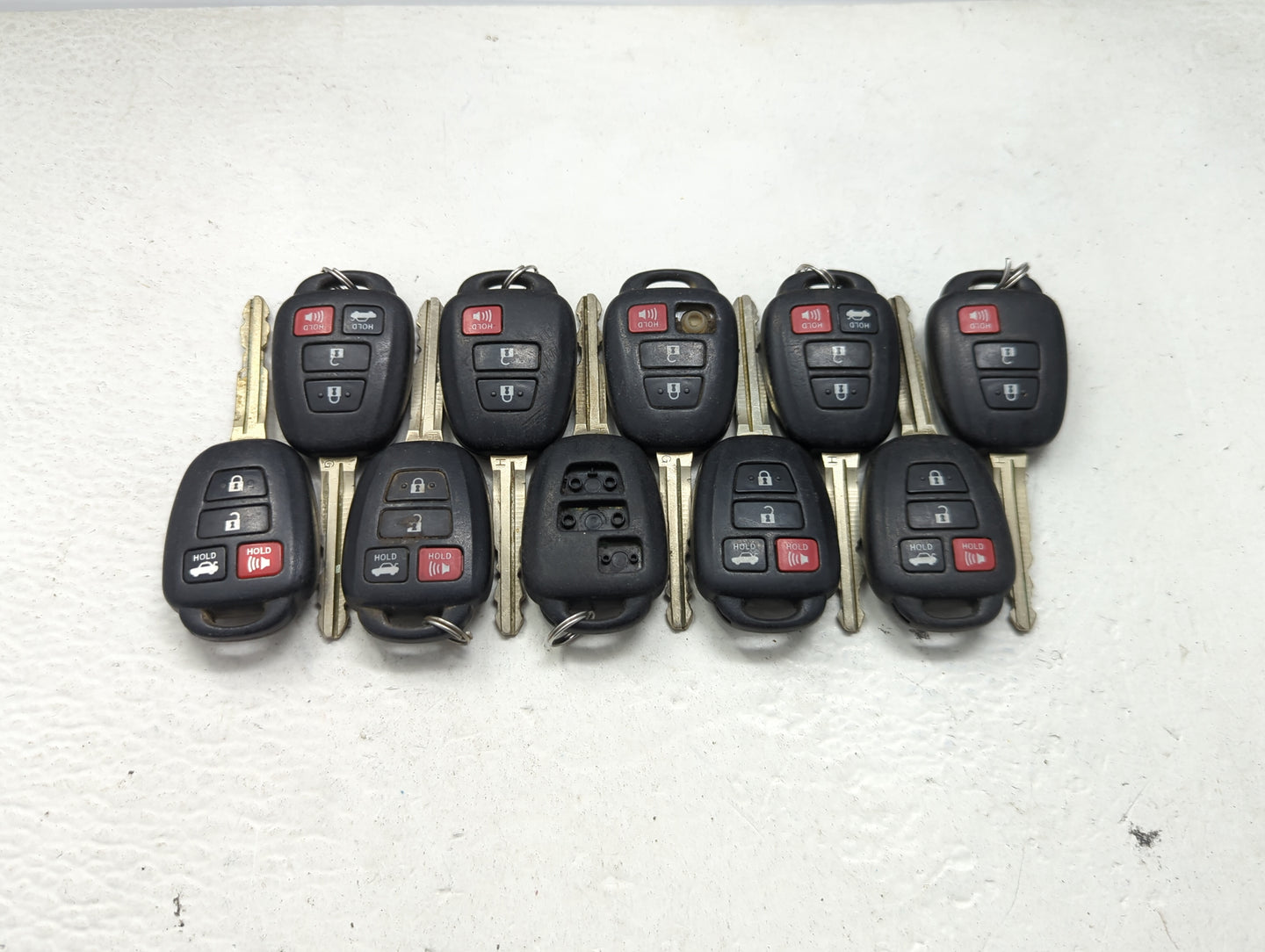 Lot of 10 Toyota Keyless Entry Remote Fob MIXED FCC IDS 1473664 - Oemusedautoparts1.com