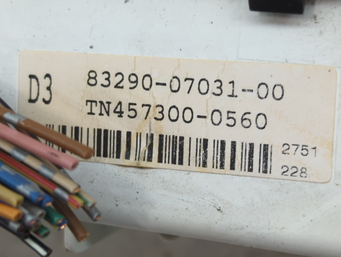 2000-2002 Toyota Avalon Information Display Screen - Oemusedautoparts1.com