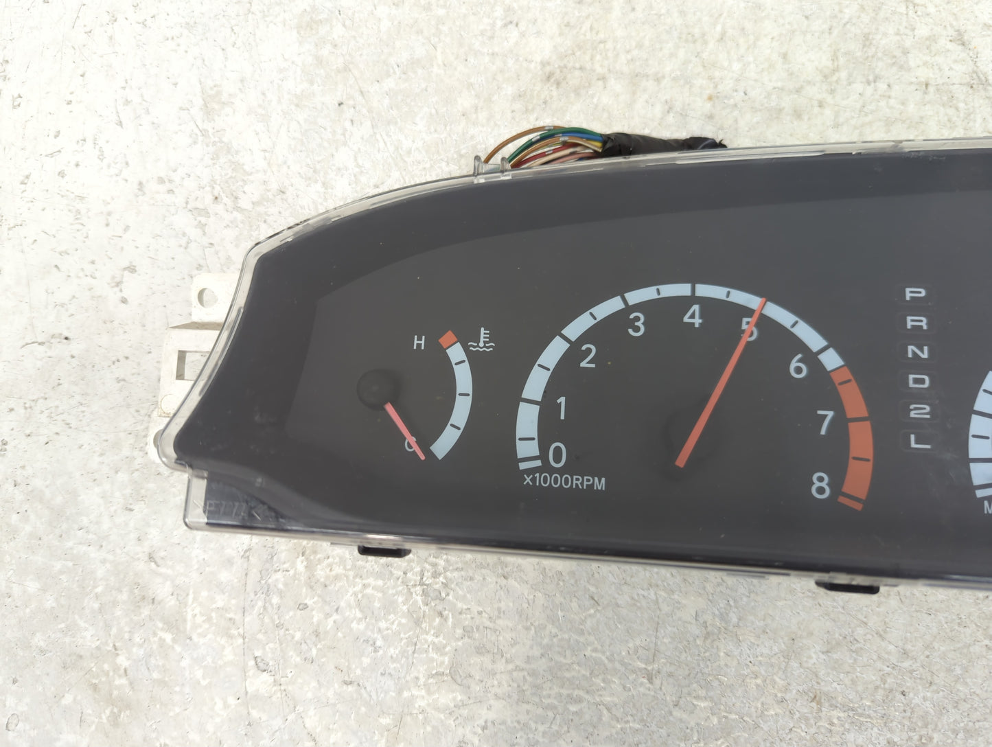 2000-2002 Toyota Avalon Instrument Cluster Speedometer Gauges Fits Fits 2000 2001 2002 OEM Used Auto Parts - Oemusedautopart