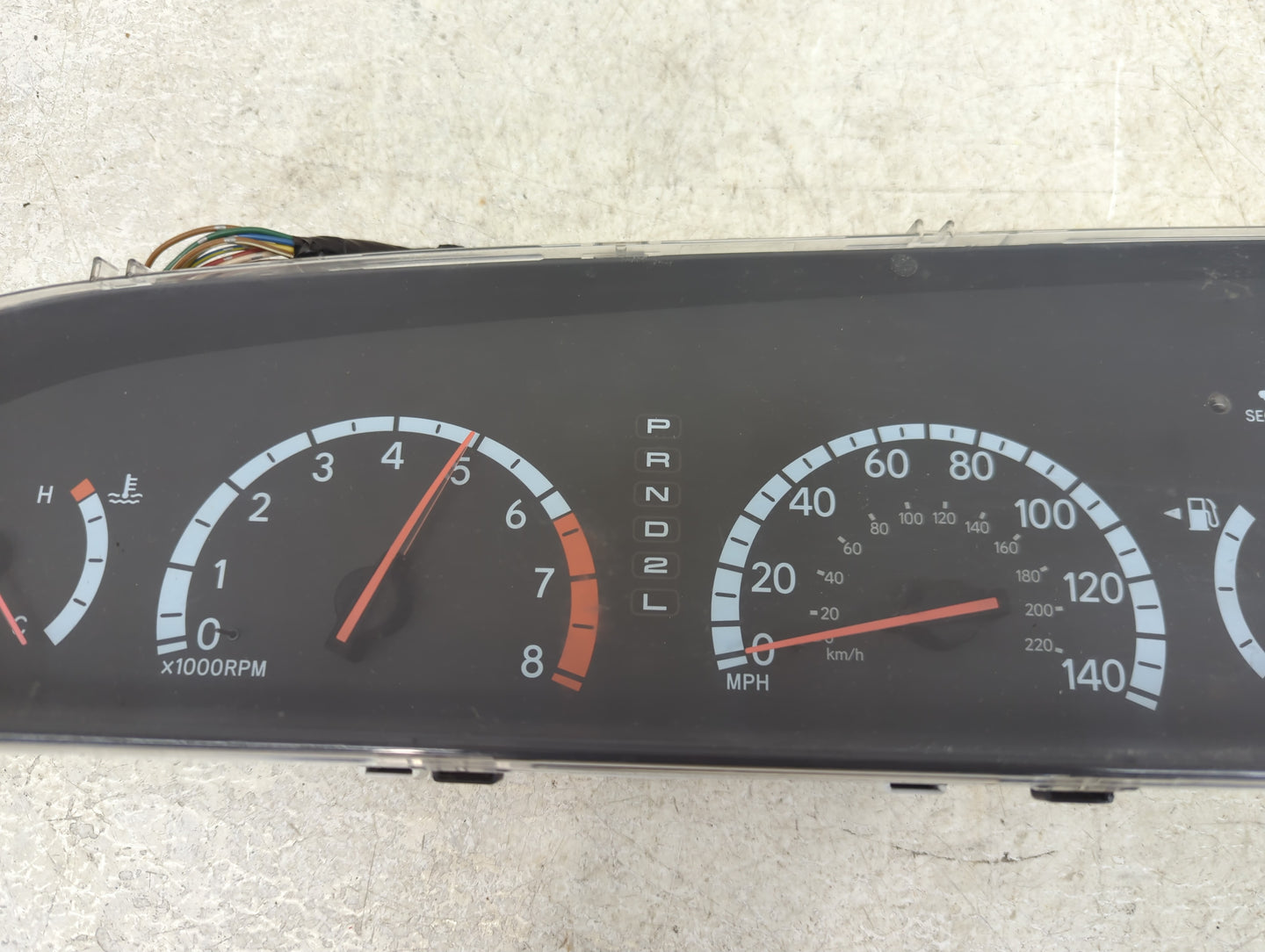 2000-2002 Toyota Avalon Instrument Cluster Speedometer Gauges Fits Fits 2000 2001 2002 OEM Used Auto Parts - Oemusedautopart