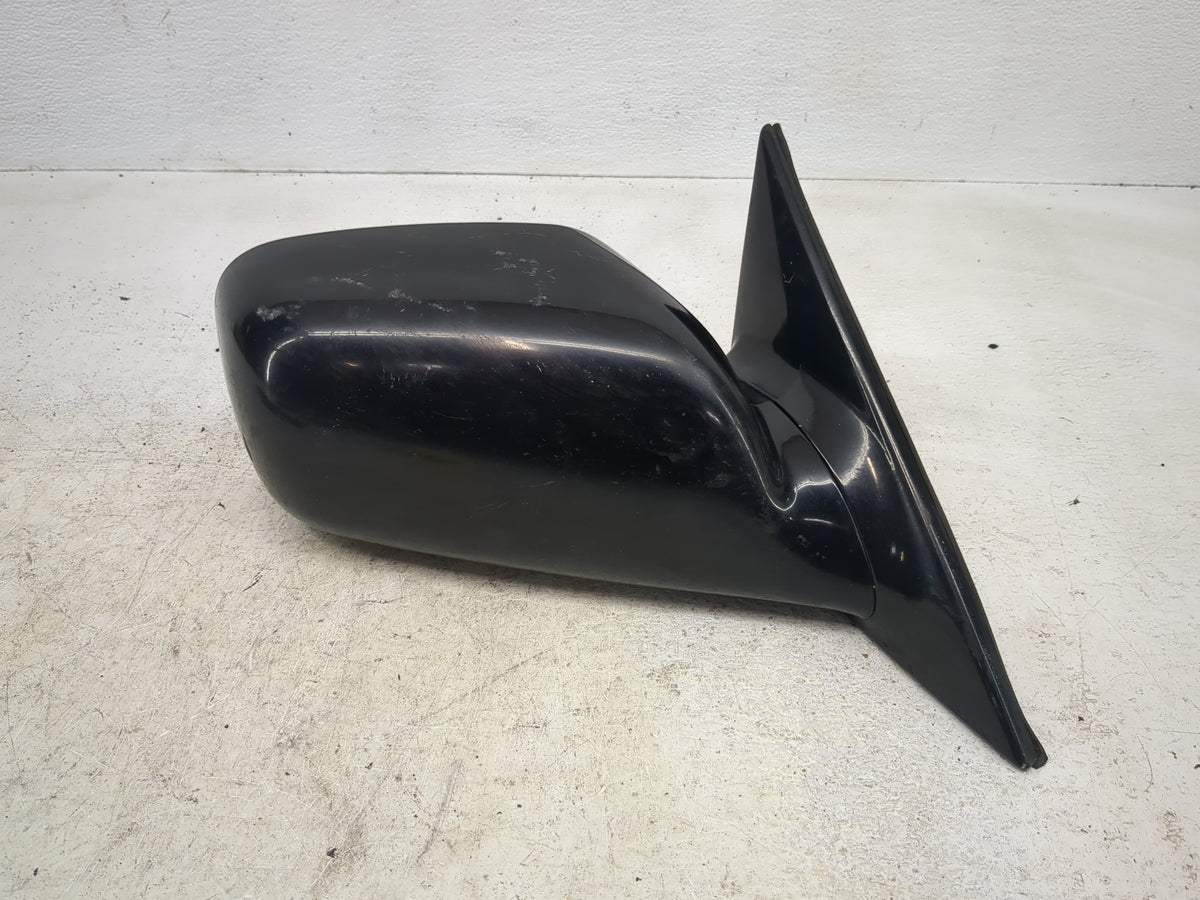 2002-2006 Toyota Camry Passenger Side View Mirror - Right Door Mirror OEM Used - Oemusedautoparts1.com