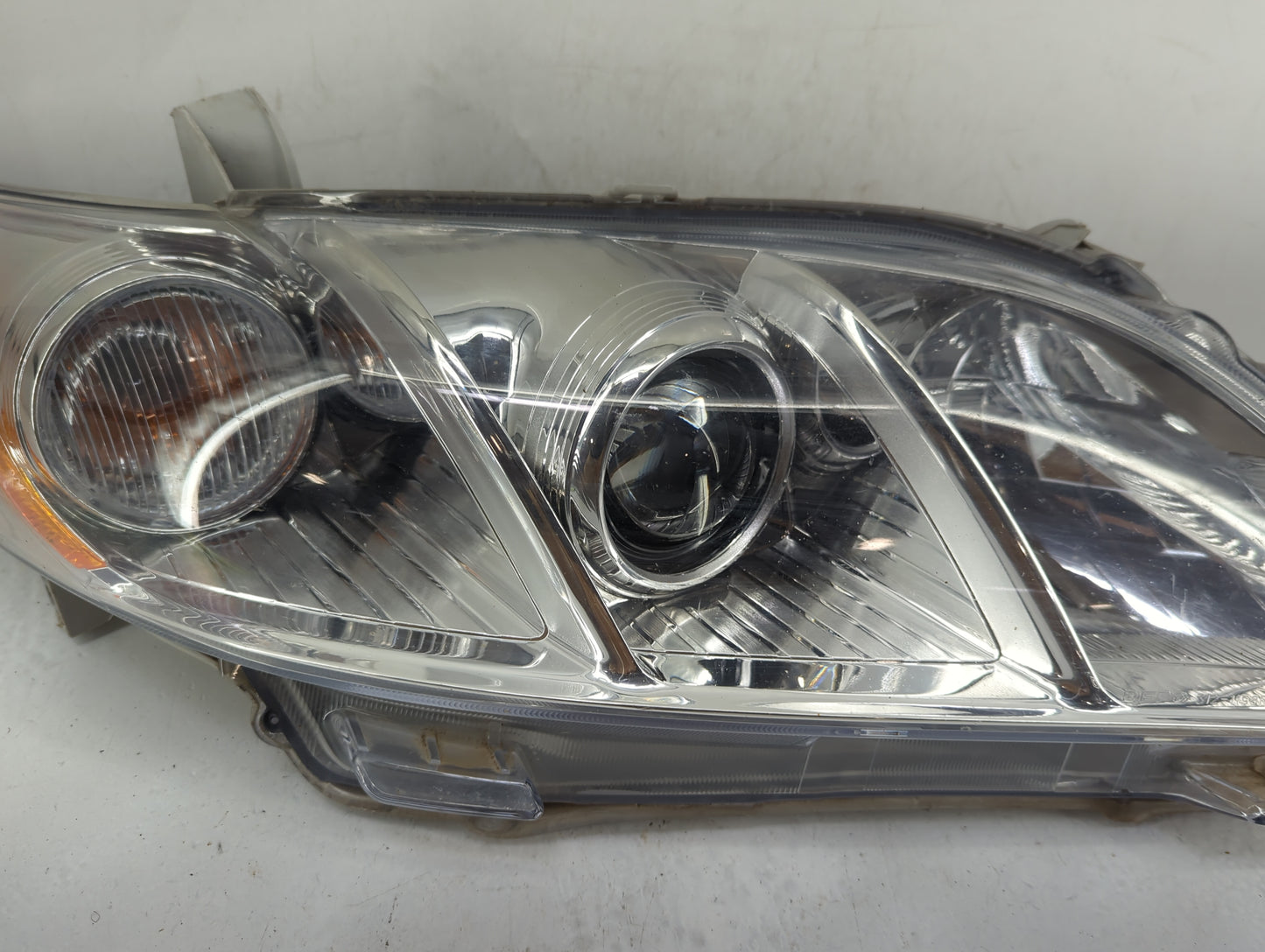 2007-2009 Toyota Camry Passenger Right Oem Head Light Headlight Lamp - Oemusedautoparts1.com
