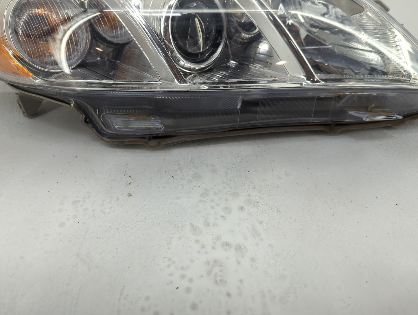 2007-2009 Toyota Camry Passenger Right Oem Head Light Headlight Lamp - Oemusedautoparts1.com