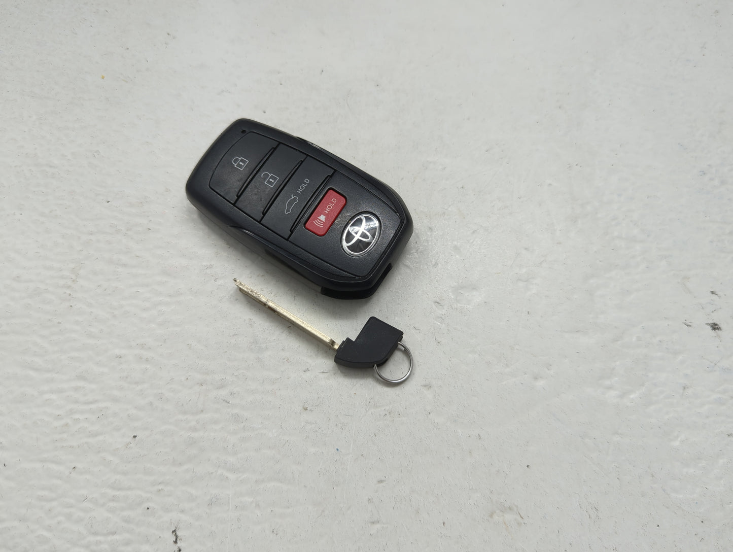Toyota Camry Keyless Entry Remote Fob HYQ14FBW 231451-2561 4 buttons - Oemusedautoparts1.com