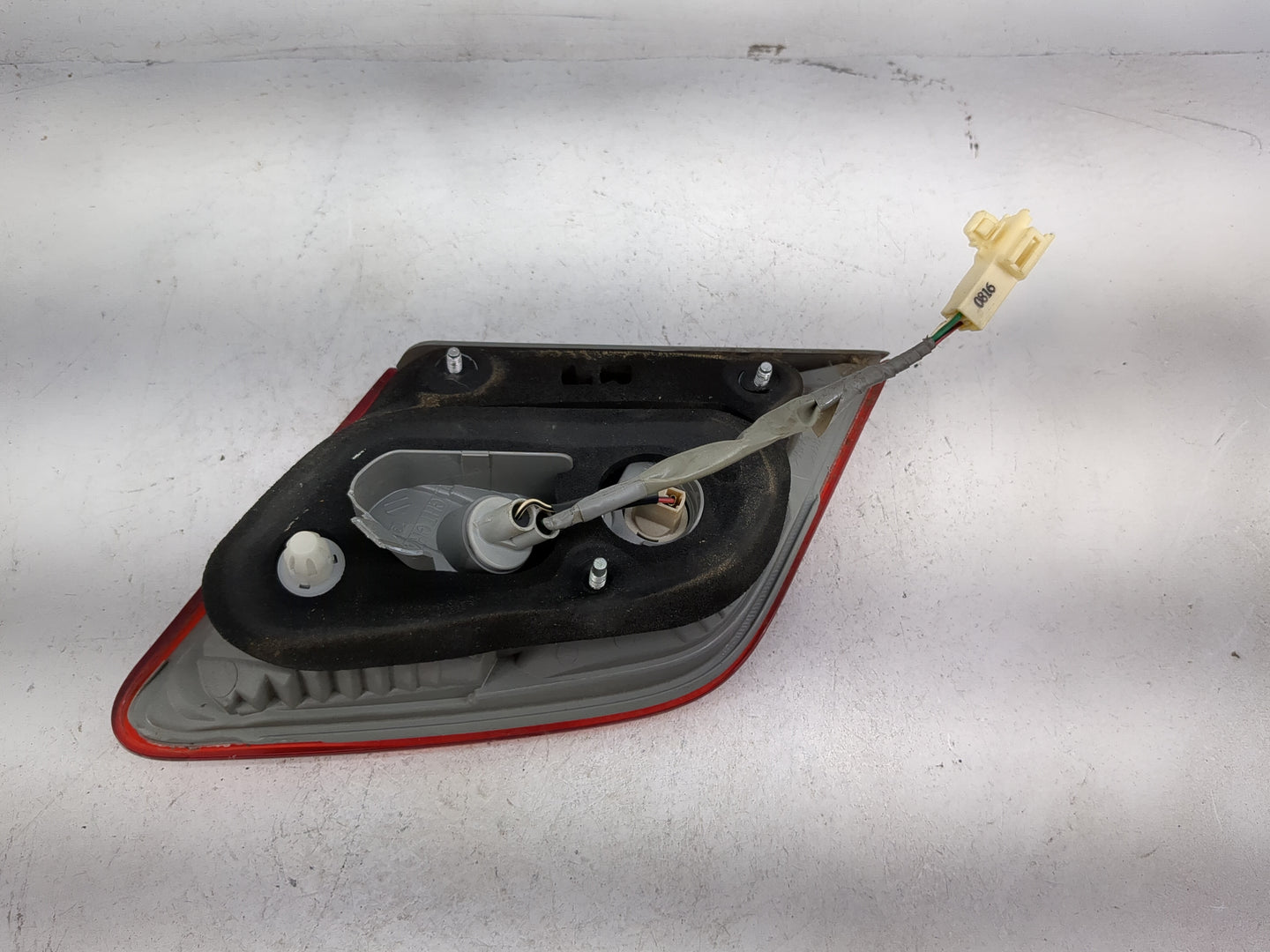 2007-2009 Toyota Camry Passenger Right Side Deck Lid Mounted Tail Light 5026909 - Oemusedautoparts1.com