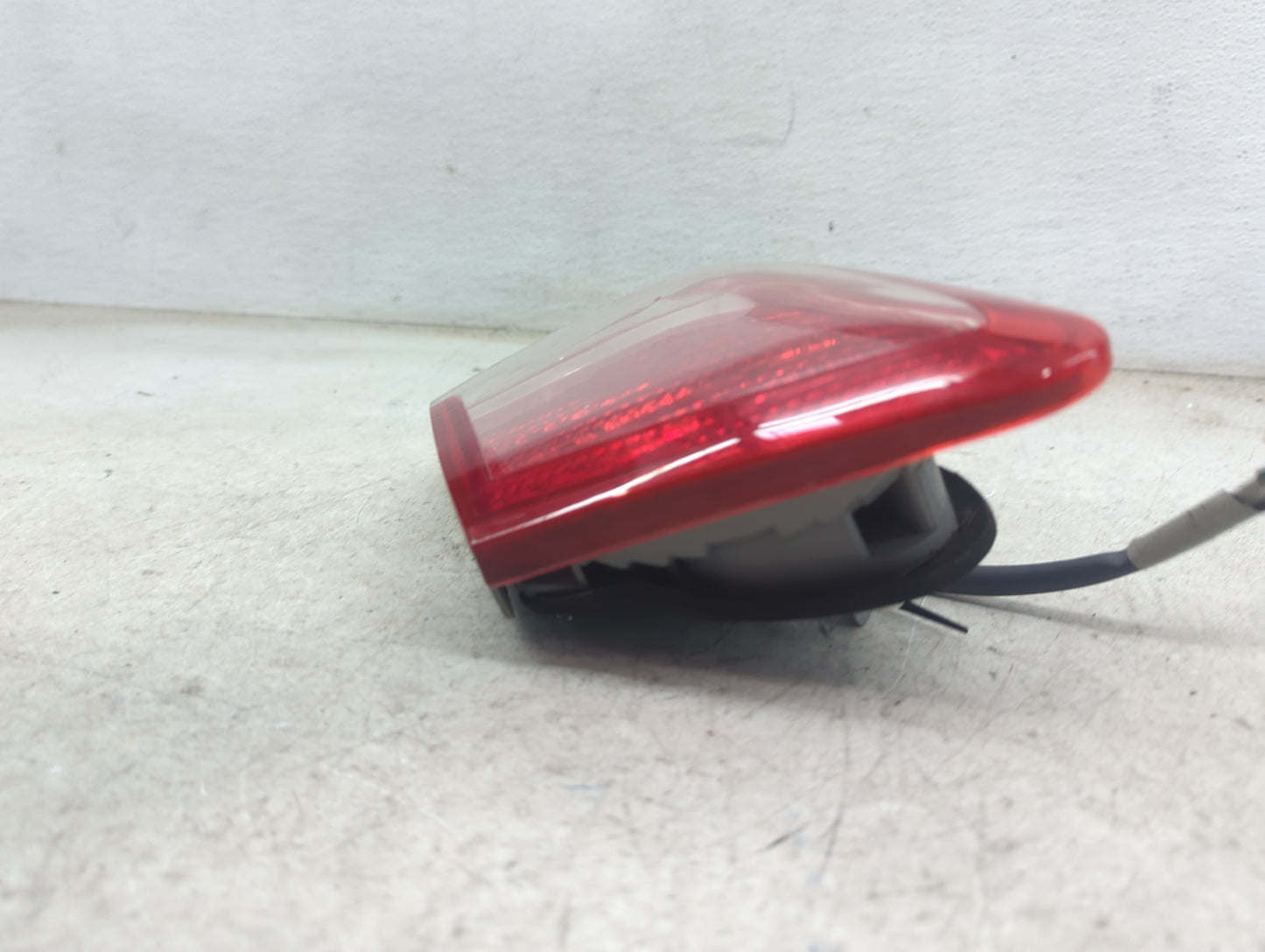2007-2009 Toyota Camry Driver Left Side Deck Lid Mounted Tail Light 5026947 - Oemusedautoparts1.com