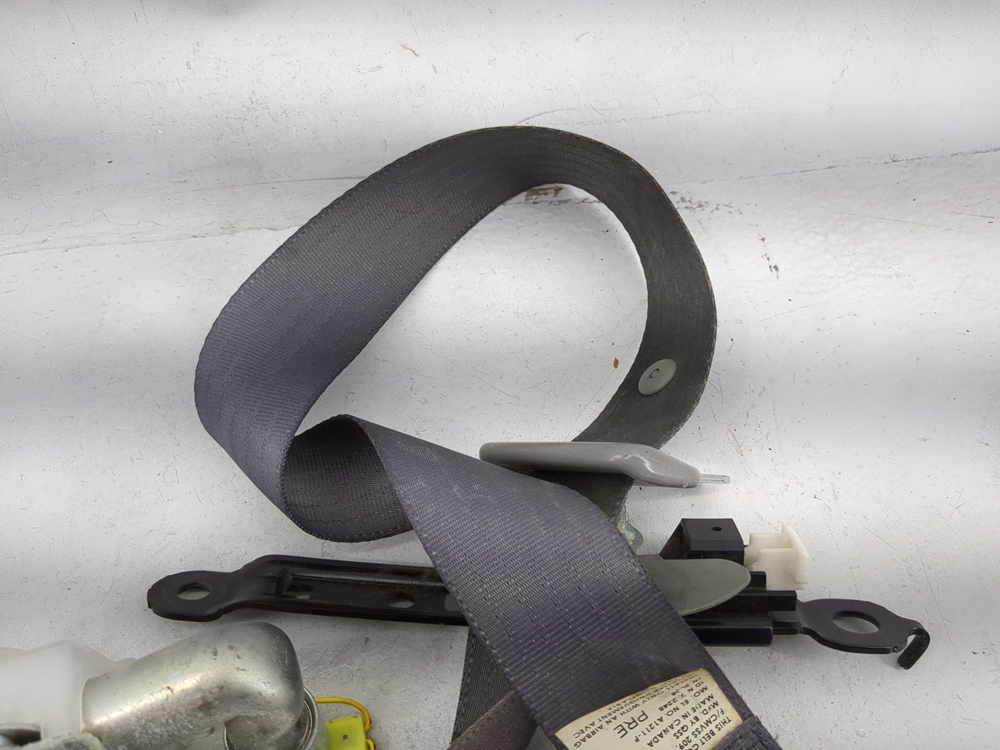 2007-2011 Toyota Camry Drvier Front Seatbelt Retractor 5026952 - Oemusedautoparts1.com