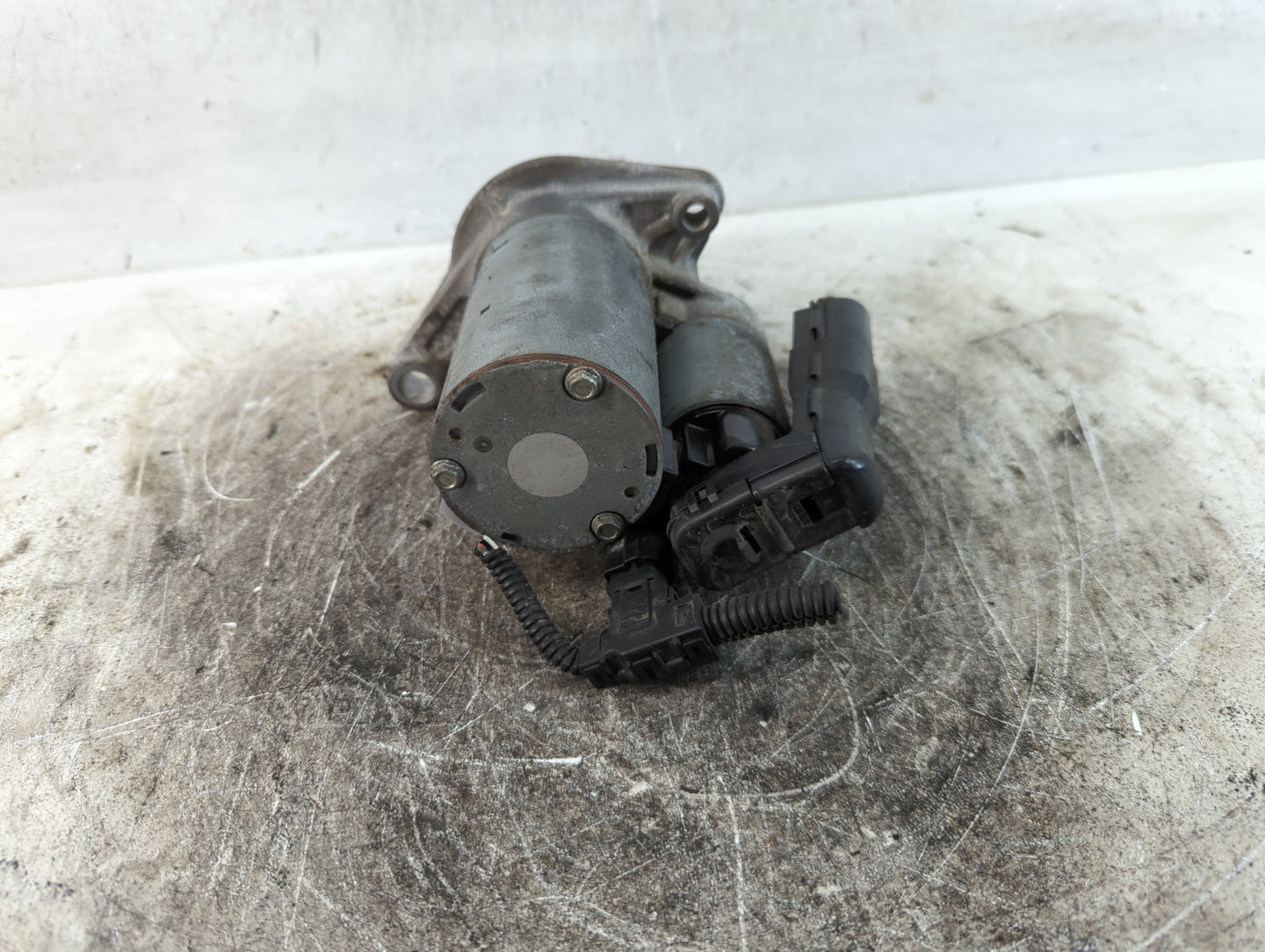 2018-2022 Toyota Camry Car Starter Motor Solenoid OEM P/N:438000-6060 Fits Fits 2018 2019 2020 2021 2022 OEM Used Auto Parts