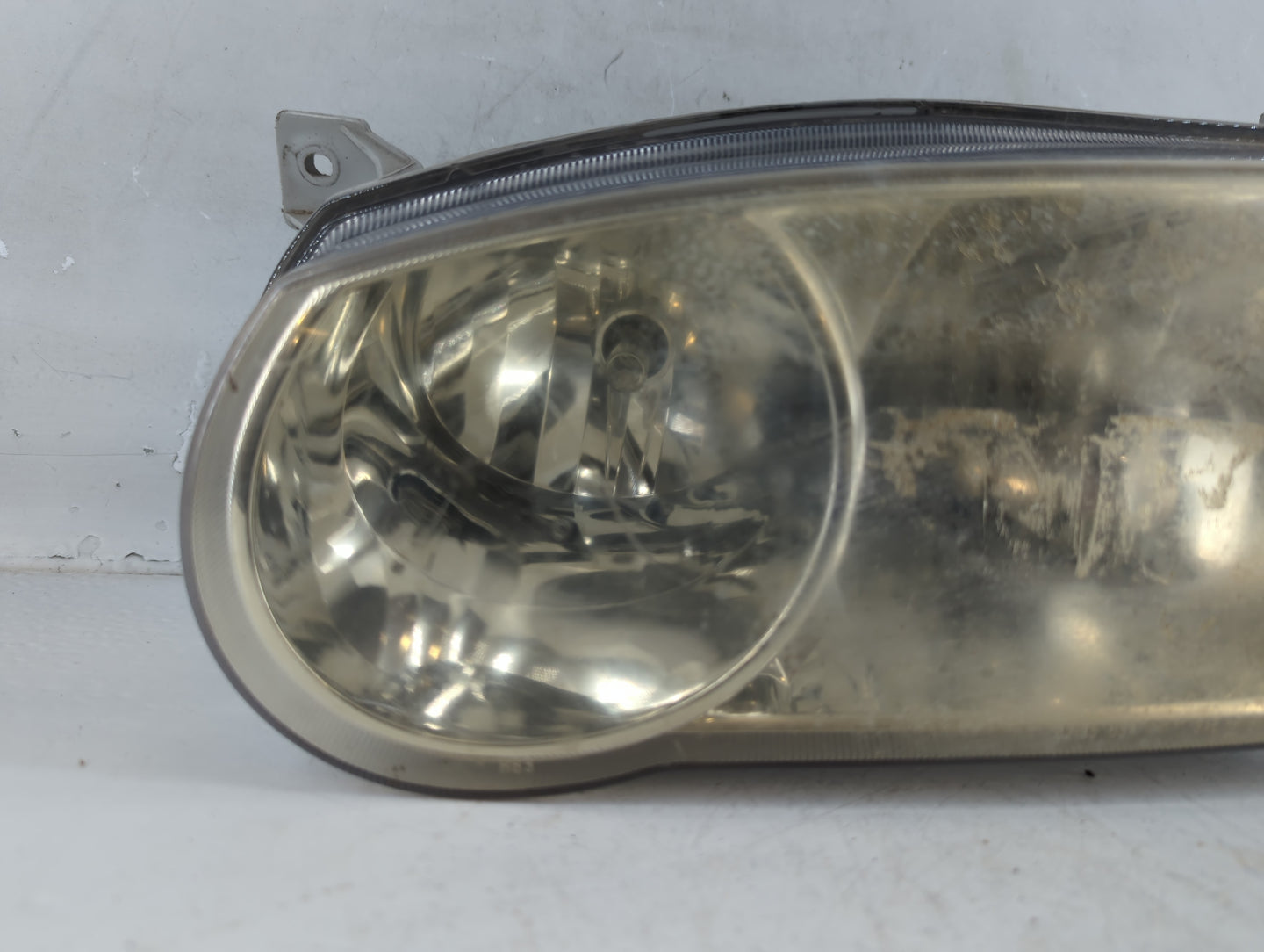 2001-2002 Toyota Corolla Driver Left Oem Head Light Headlight Lamp - Oemusedautoparts1.com