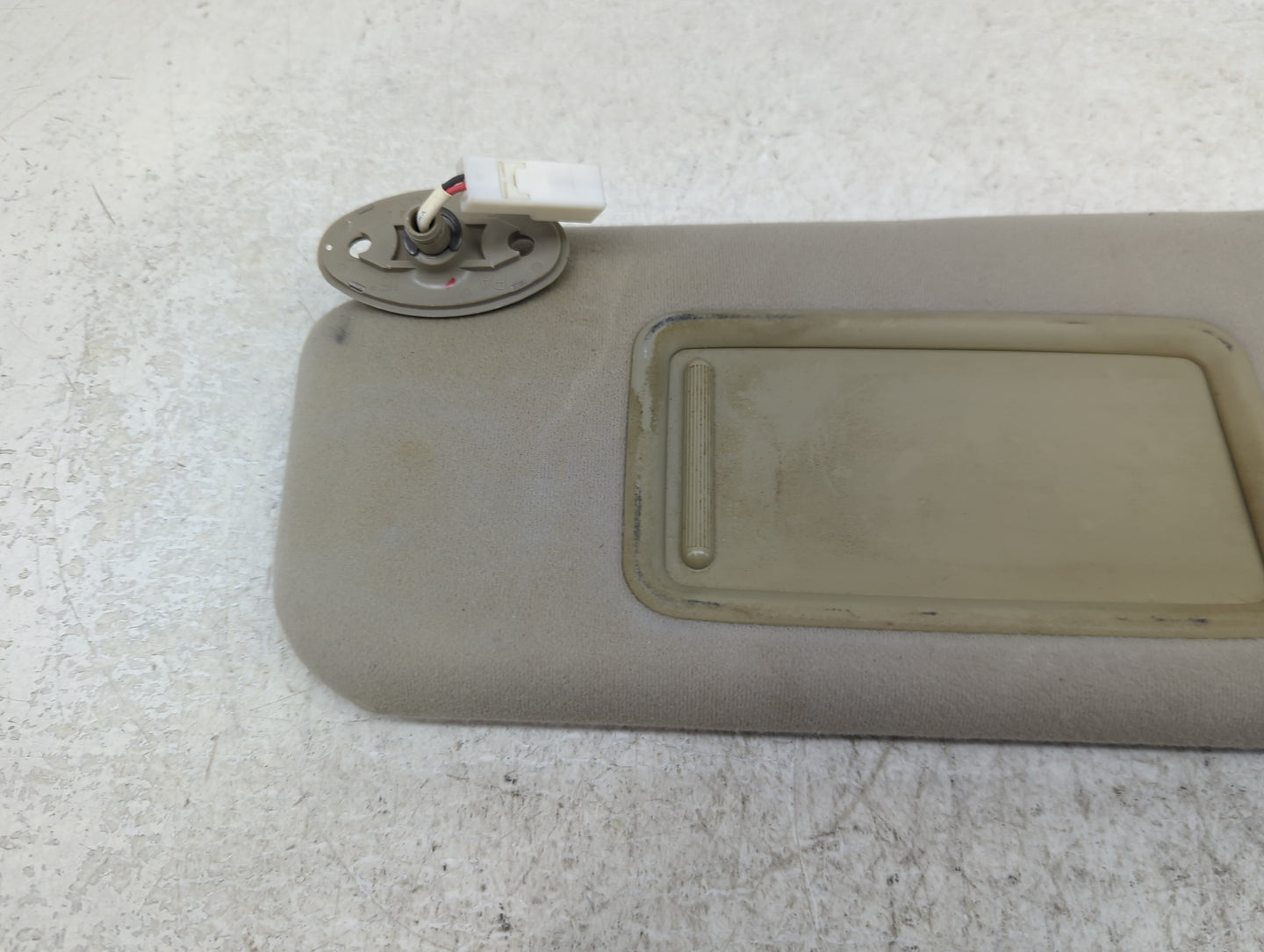 2006-2009 Toyota Prius Sun Visor Shade Replacement Driver Left Mirror Fits Fits 2006 2007 2008 2009 OEM Used Auto Parts - Oe