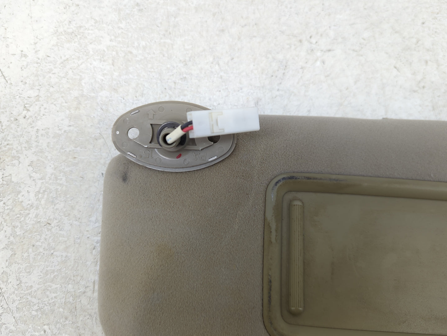 2006-2009 Toyota Prius Sun Visor Shade Replacement Driver Left Mirror Fits Fits 2006 2007 2008 2009 OEM Used Auto Parts - Oe