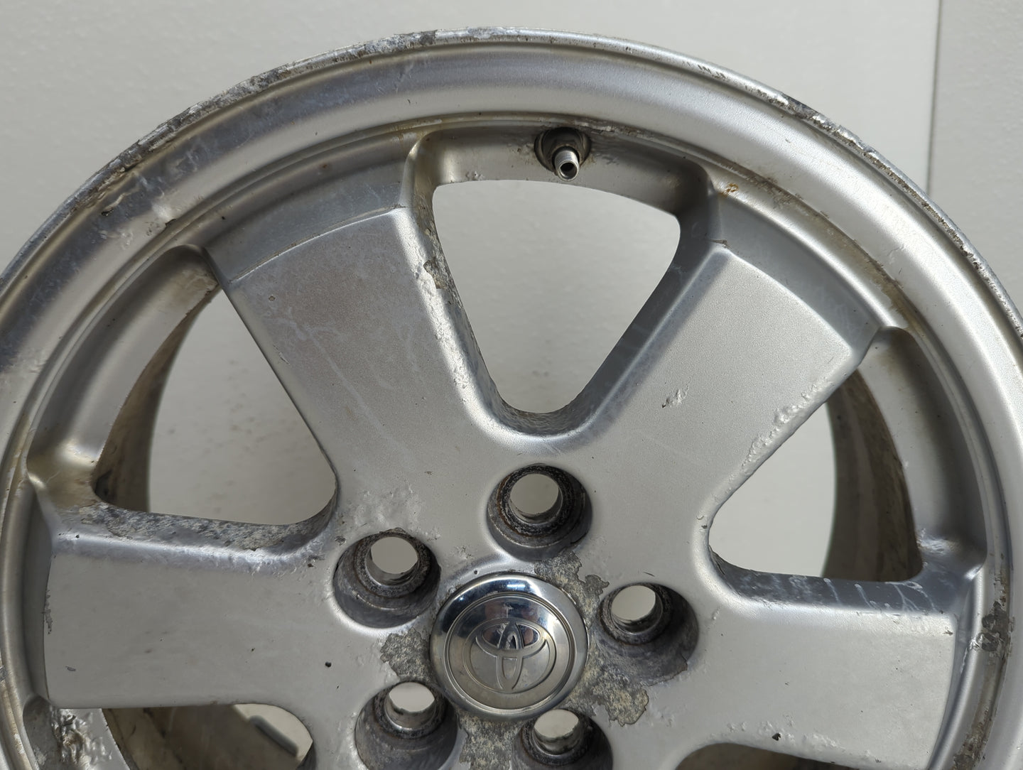 2004-2009 Toyota Prius Oem Wheel Rim 1096481 - Oemusedautoparts1.com