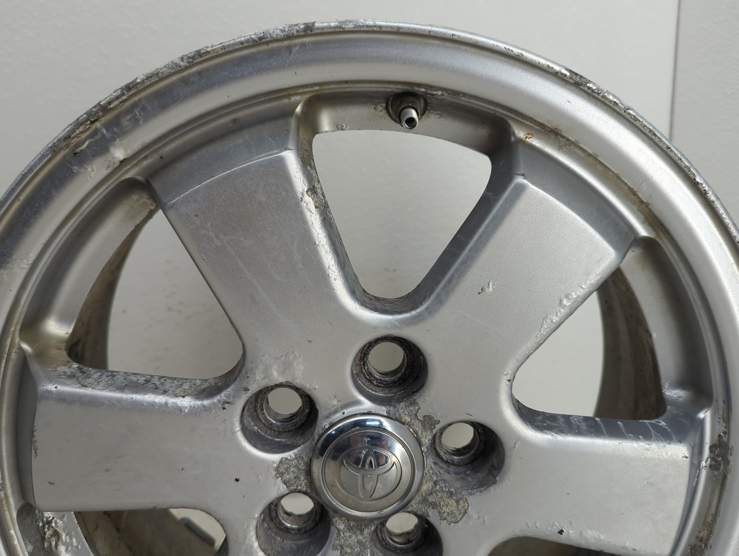 2004-2009 Toyota Prius Oem Wheel Rim 1096481 - Oemusedautoparts1.com