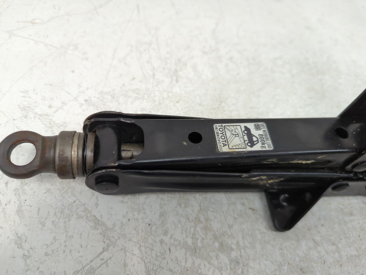Toyota Prius Spare Scissor Car Jack 1107802 - Oemusedautoparts1.com
