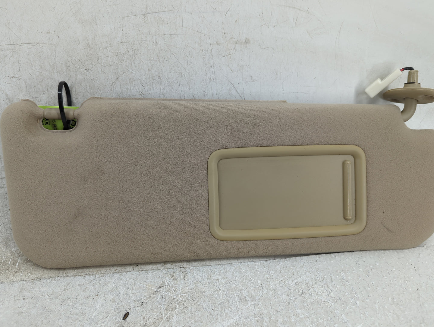 2004-2005 Toyota Prius Sun Visor Shade Replacement Passenger Right Mirror Fits Fits 2004 2005 OEM Used Auto Parts - Oemuseda