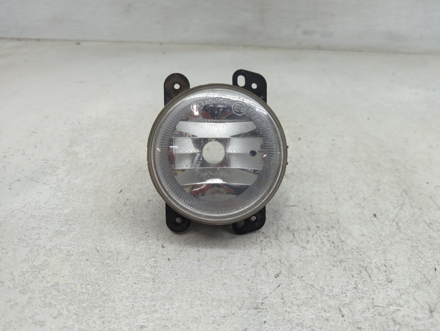 2004-2009 Toyota Prius Passenger Right Oem Fog Light Lamp - Oemusedautoparts1.com