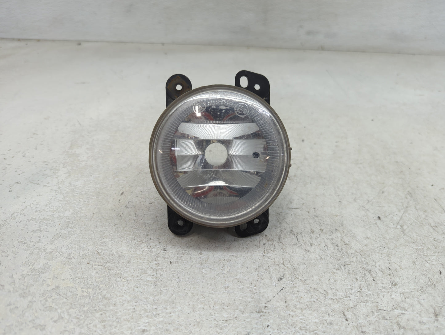 2004-2009 Toyota Prius Passenger Right Oem Fog Light Lamp - Oemusedautoparts1.com