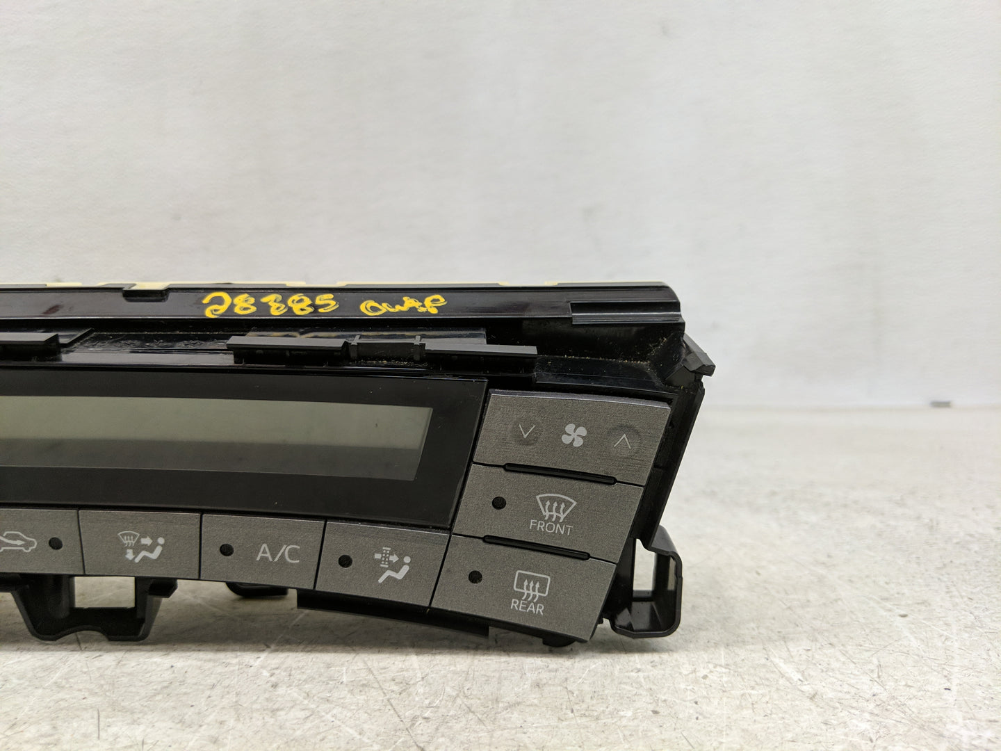 2013-2015 Toyota Prius Climate Control Module Temperature AC/Heater Replacement Fits Fits 2013 2014 2015 OEM Used Auto Parts