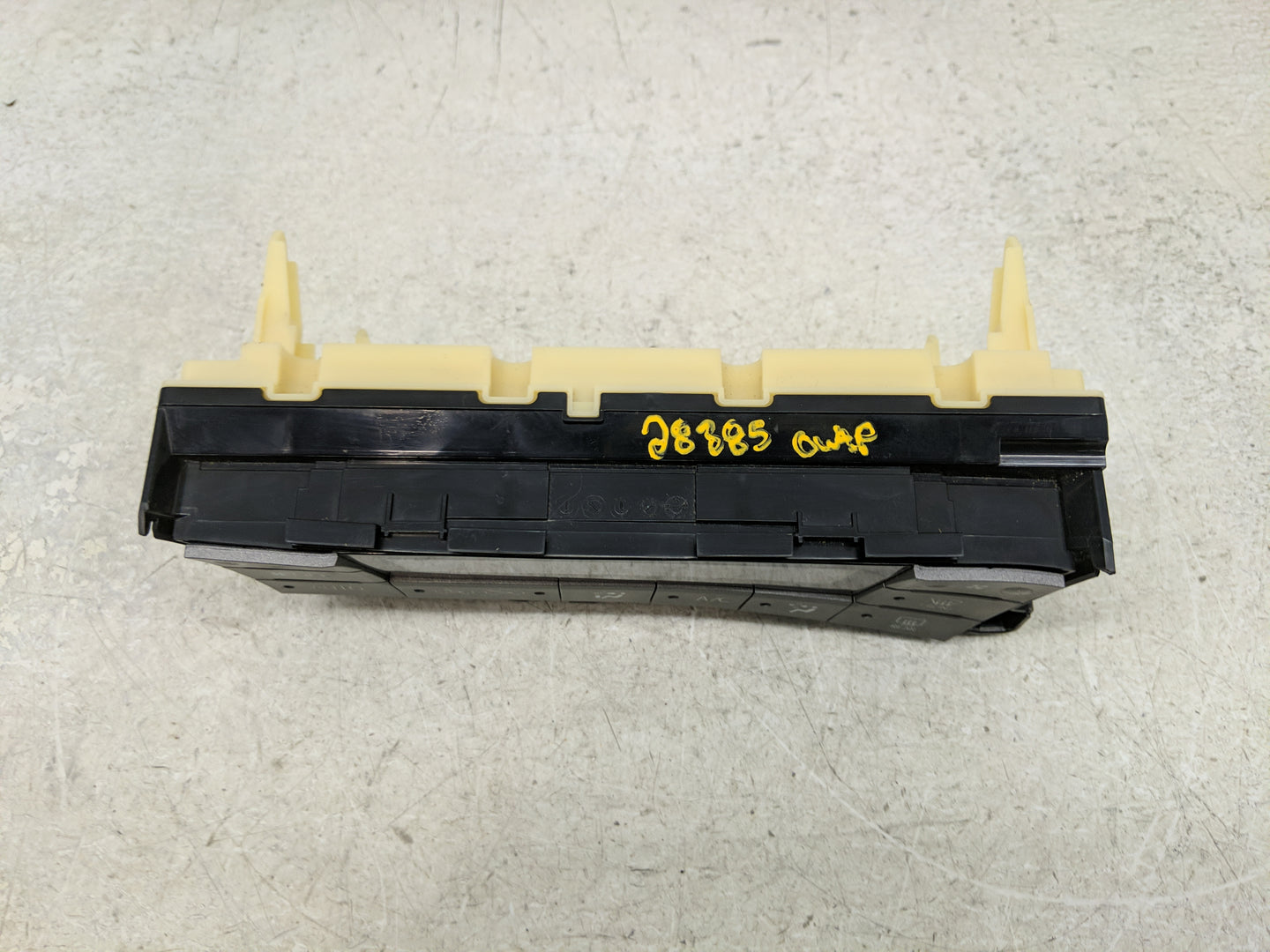 2013-2015 Toyota Prius Climate Control Module Temperature AC/Heater Replacement Fits Fits 2013 2014 2015 OEM Used Auto Parts