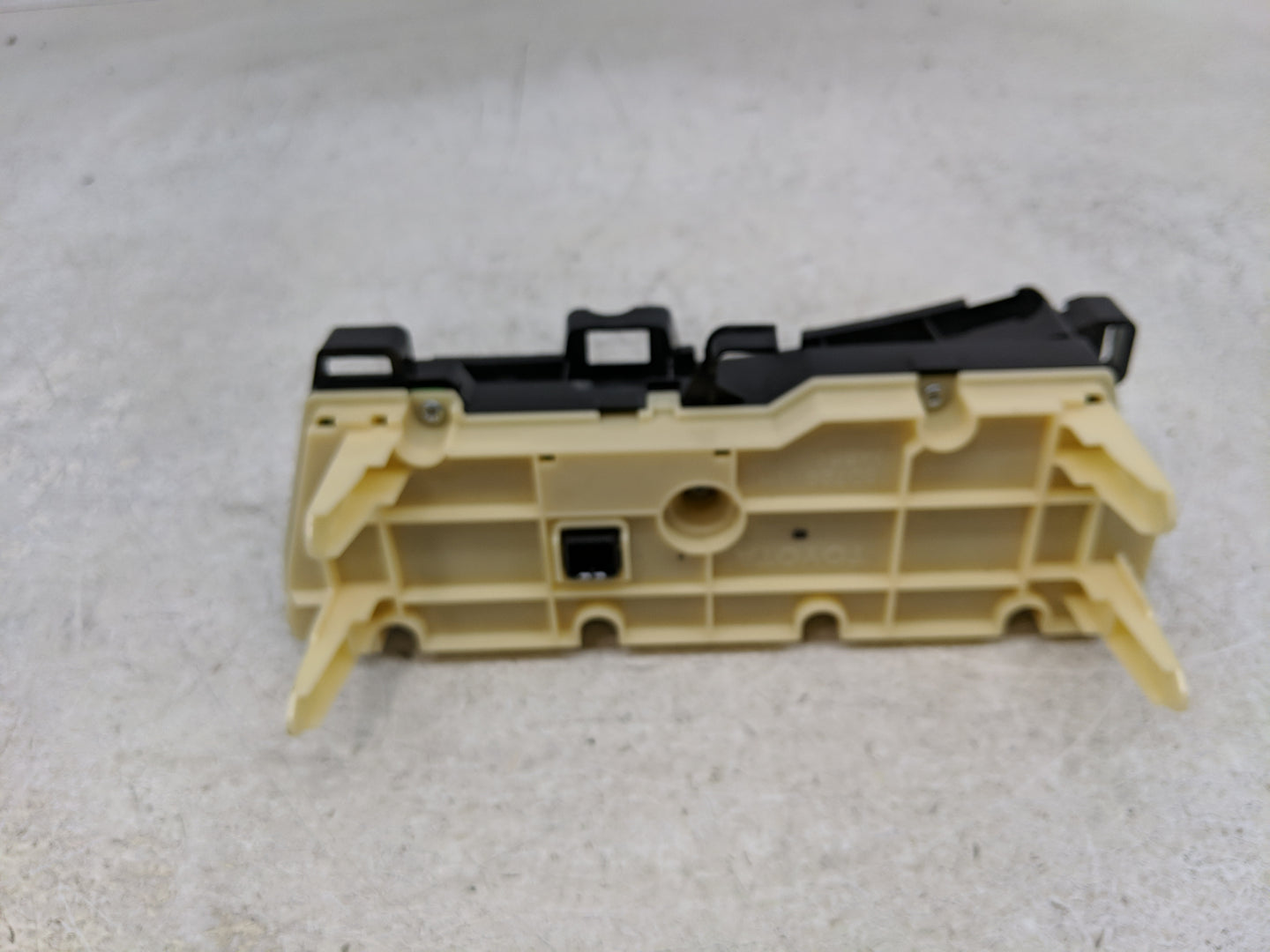 2013-2015 Toyota Prius Climate Control Module Temperature AC/Heater Replacement Fits Fits 2013 2014 2015 OEM Used Auto Parts