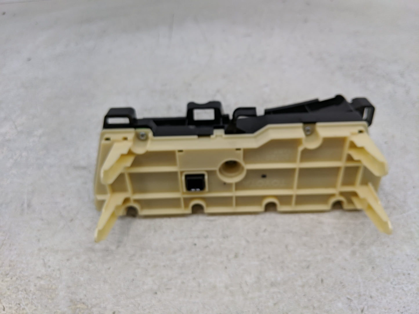 2013-2015 Toyota Prius Climate Control Module Temperature AC/Heater Replacement Fits Fits 2013 2014 2015 OEM Used Auto Parts