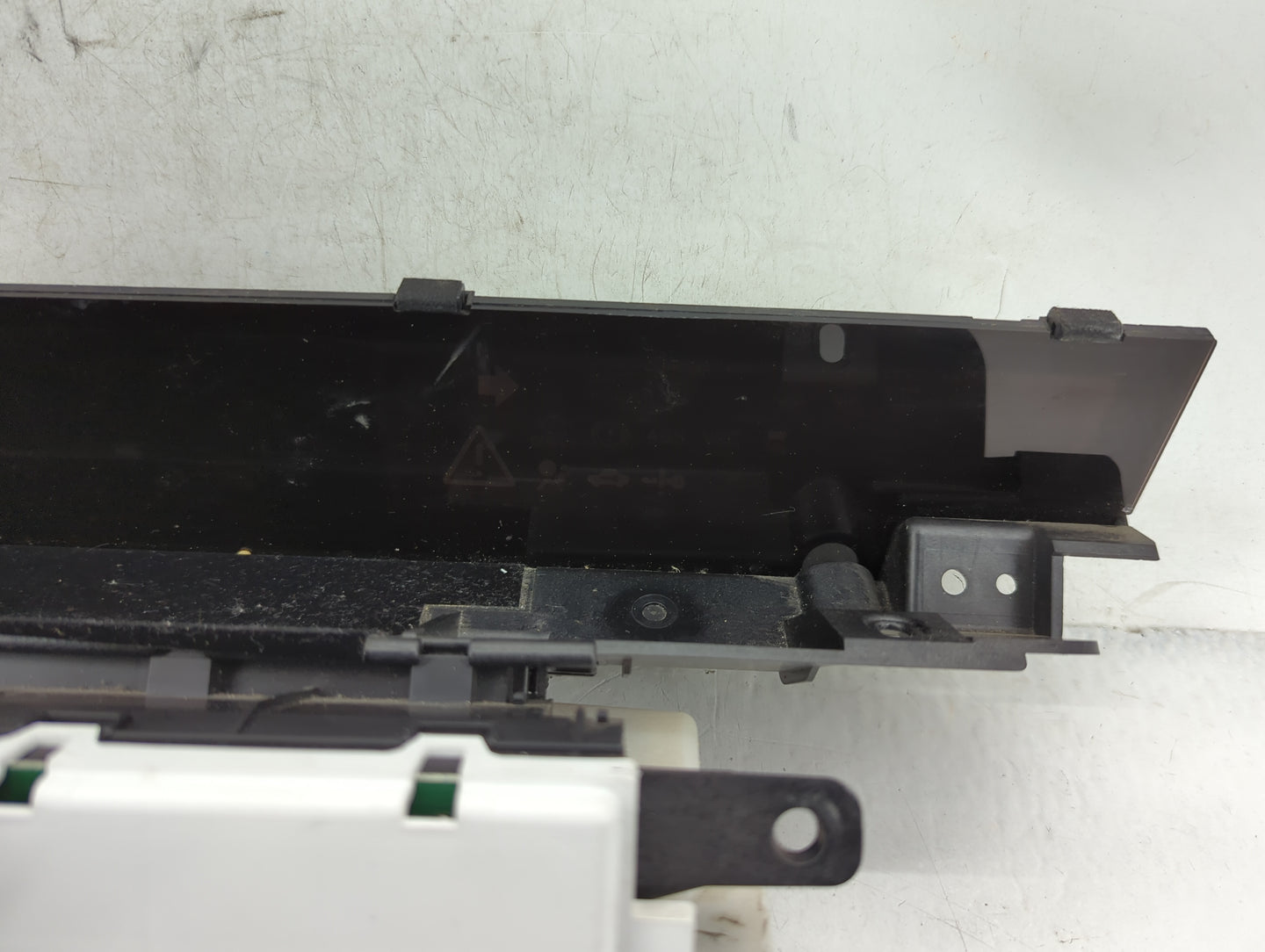 2004 Toyota Prius Instrument Cluster Speedometer Gauges Fits OEM Used Auto Parts - Oemusedautoparts1.com