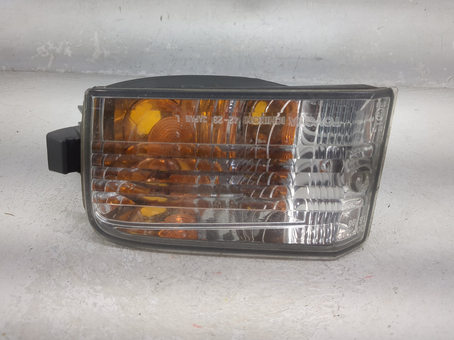 2001-2003 Toyota Rav4 Driver Left Oem Front Light Lamp 5031401 - Oemusedautoparts1.com