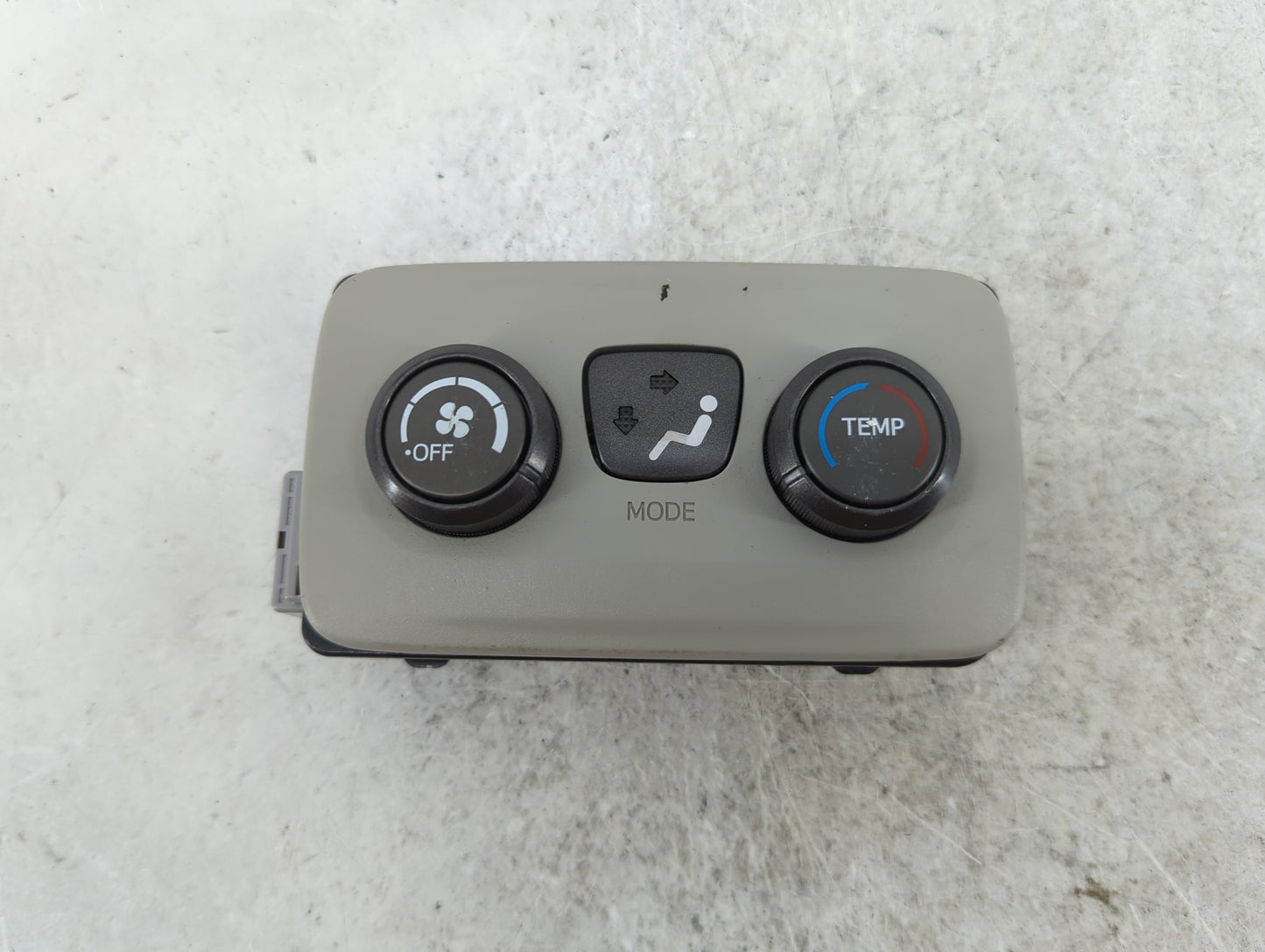 0 Toyota Sienna Climate Control Module Temperature AC/Heater Replacement Fits OEM Used Auto Parts - Oemusedautoparts1.com