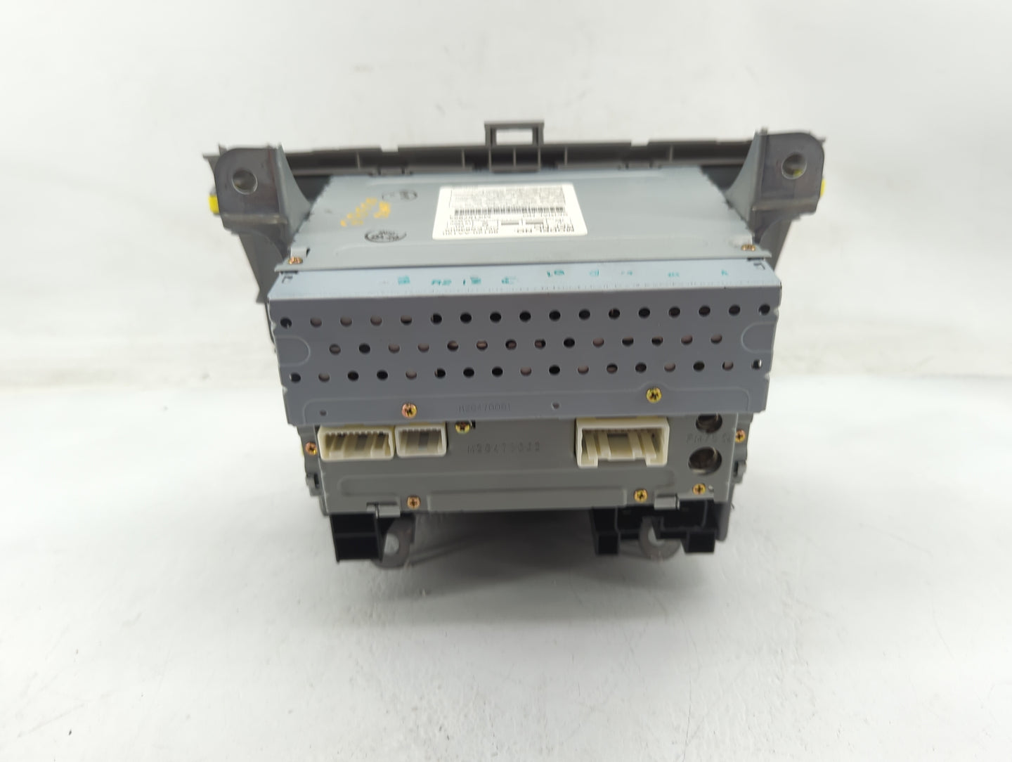 2004-2006 Toyota Solara Radio AM FM Cd Player Receiver Replacement Fits Fits 2004 2005 2006 OEM Used Auto Parts - Oemusedaut