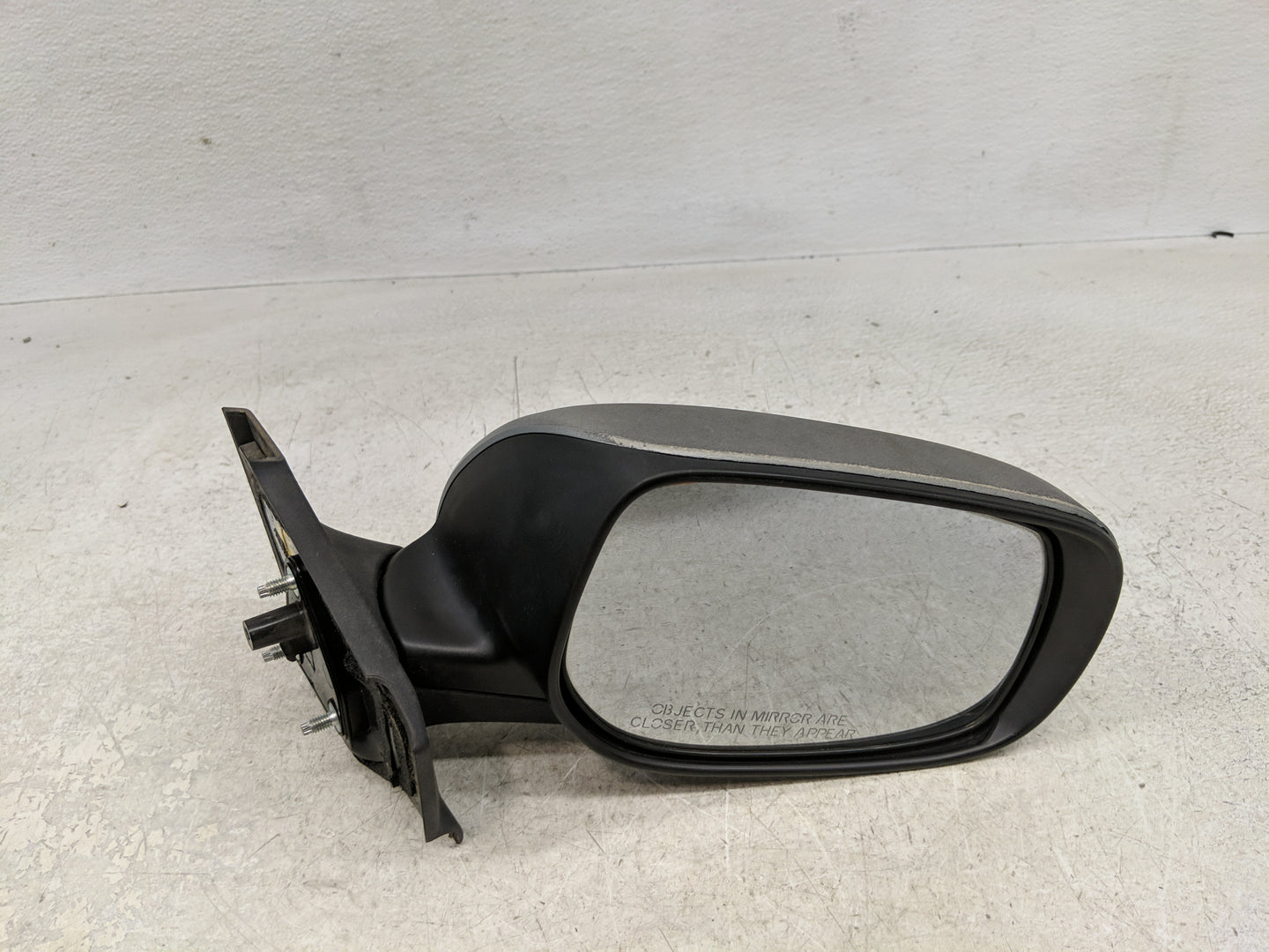 2006-2011 Toyota Yaris Passenger Side View Mirror - Right Door Mirror OEM Used - Oemusedautoparts1.com