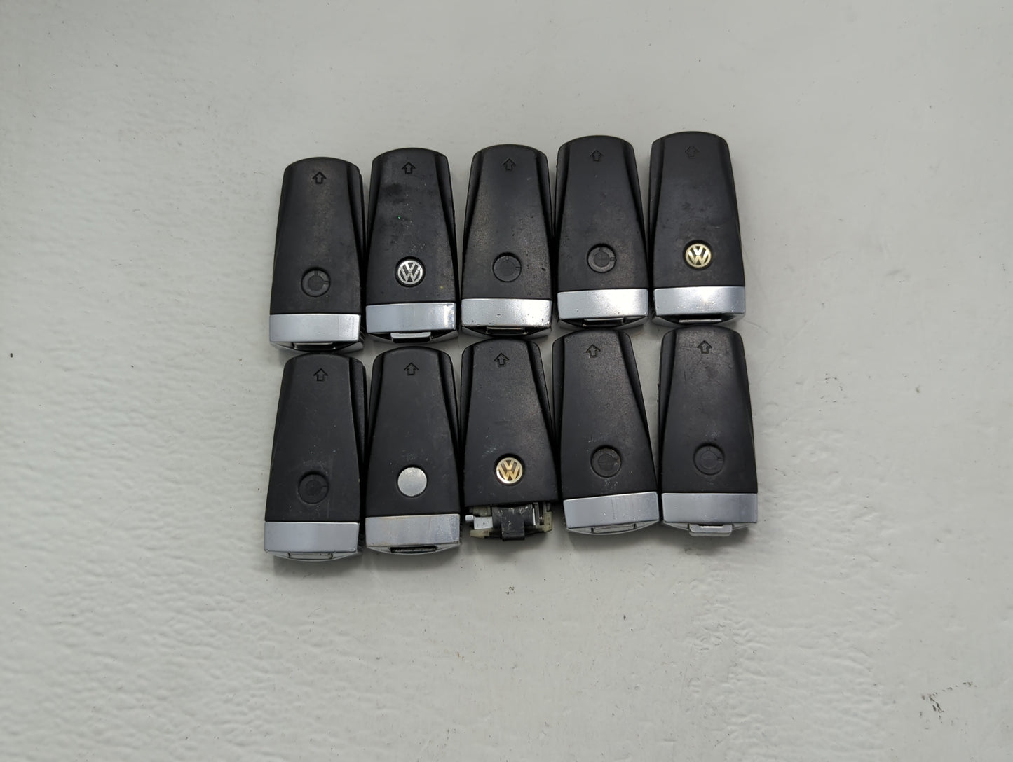 Lot of 10 Volkswagen Keyless Entry Remote Fob NBG009066T MIXED PART - Oemusedautoparts1.com