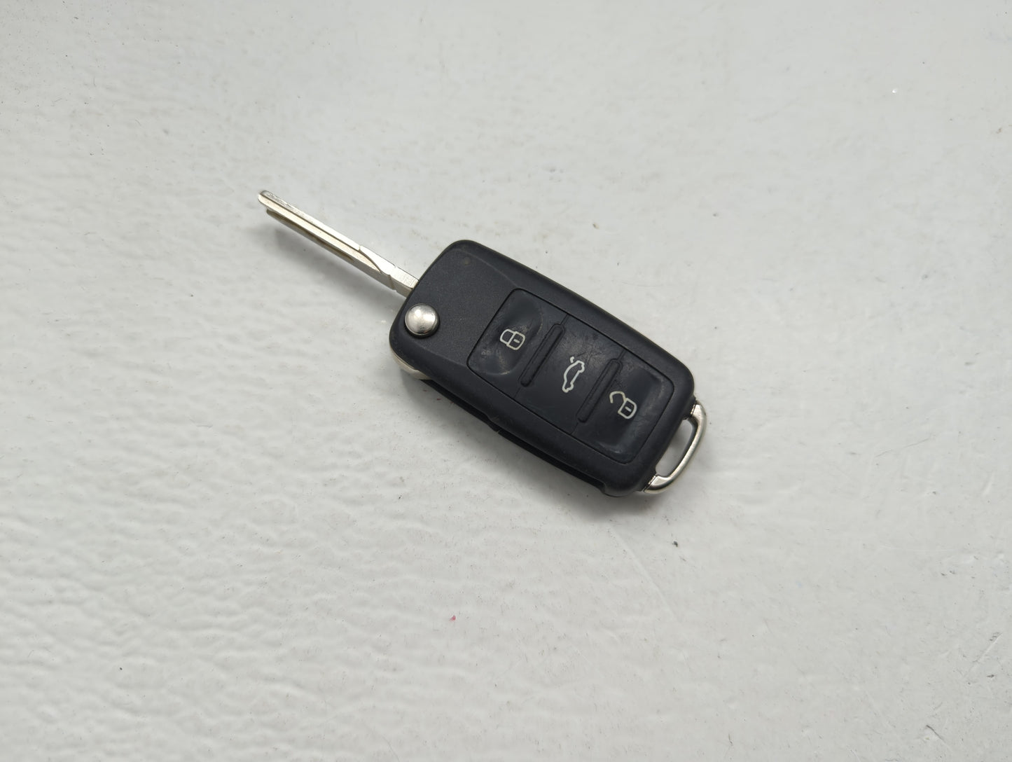 Volkswagen Keyless Entry Remote Fob XXXXXXXXXX 5K0 837 202 BP | 5K0837202BP - Oemusedautoparts1.com