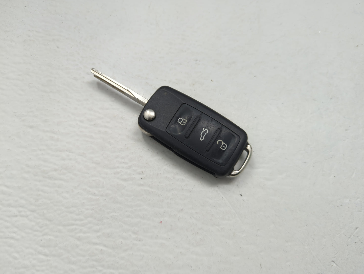Volkswagen Keyless Entry Remote Fob XXXXXXXXXX 5K0 837 202 BP | 5K0837202BP - Oemusedautoparts1.com