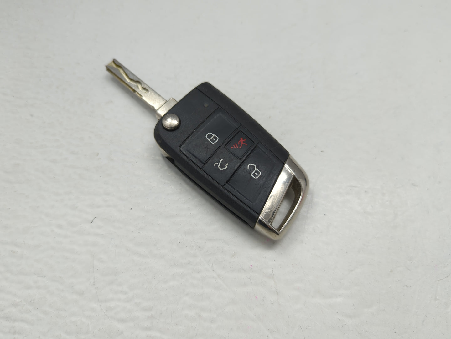 Volkswagen Keyless Entry Remote Fob NBGFS125C1 5G6 959 752 DE 4 buttons - Oemusedautoparts1.com