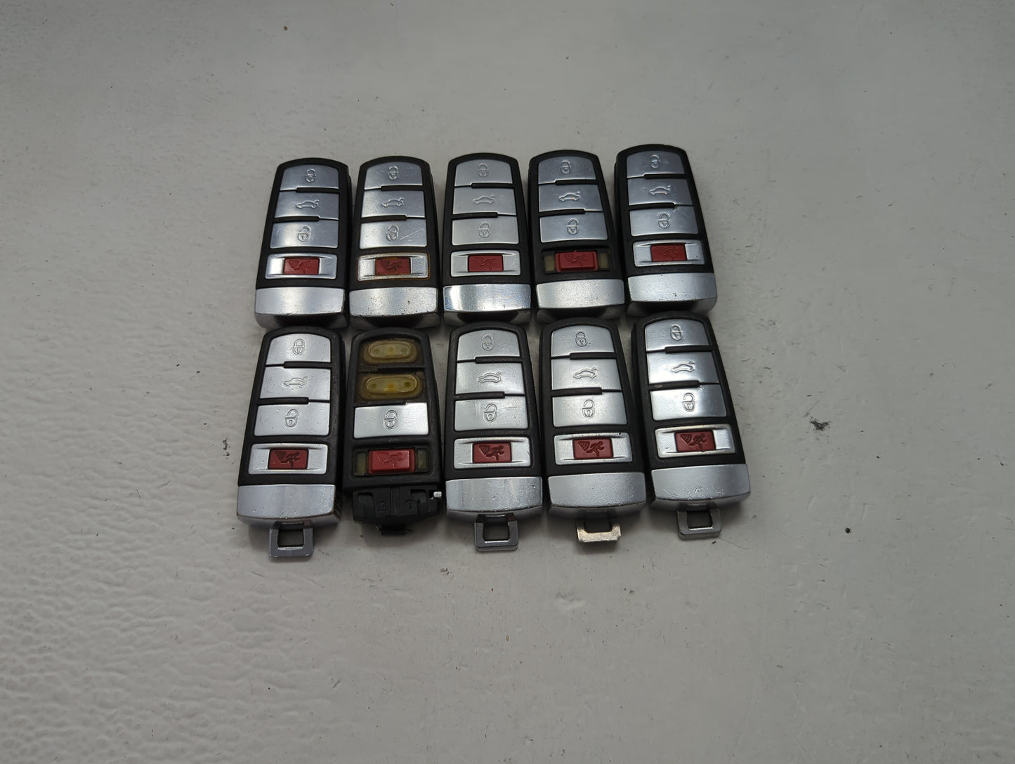 Lot of 10 Volkswagen Keyless Entry Remote Fob MIXED FCC IDS MIXED PART 1473939 - Oemusedautoparts1.com