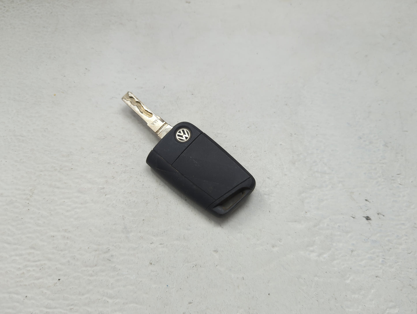 Volkswagen Keyless Entry Remote Fob NBGFS12PC1 5G0 959 752 BP | 5G0959752BP - Oemusedautoparts1.com