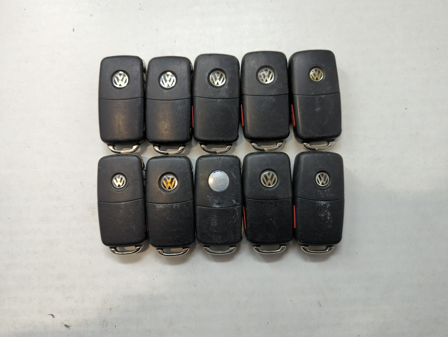Lot of 10 Volkswagen Keyless Entry Remote Fob MIXED FCC IDS MIXED PART - Oemusedautoparts1.com