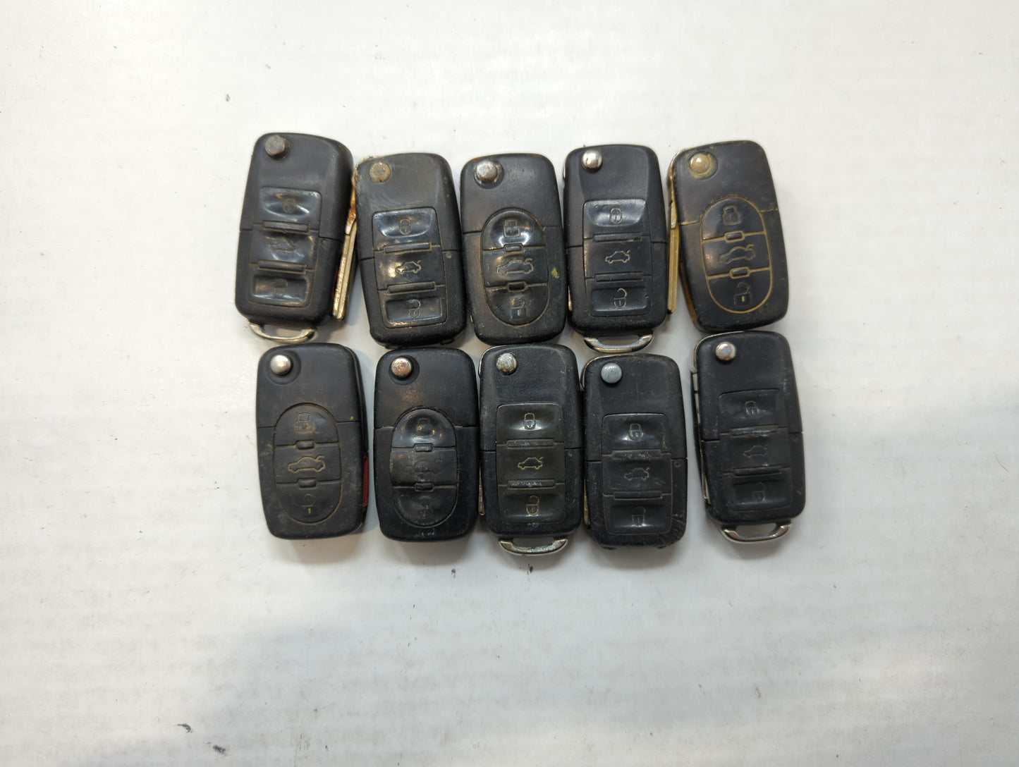Lot of 10 Volkswagen Keyless Entry Remote Fob MIXED FCC IDS MIXED PART - Oemusedautoparts1.com