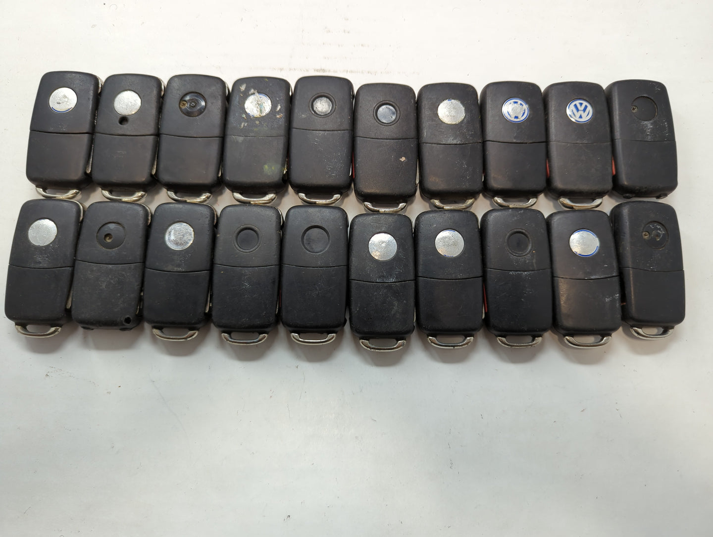 Lot of 20 Volkswagen Keyless Entry Remote Fob NBG010180T | NBG735868T | - Oemusedautoparts1.com