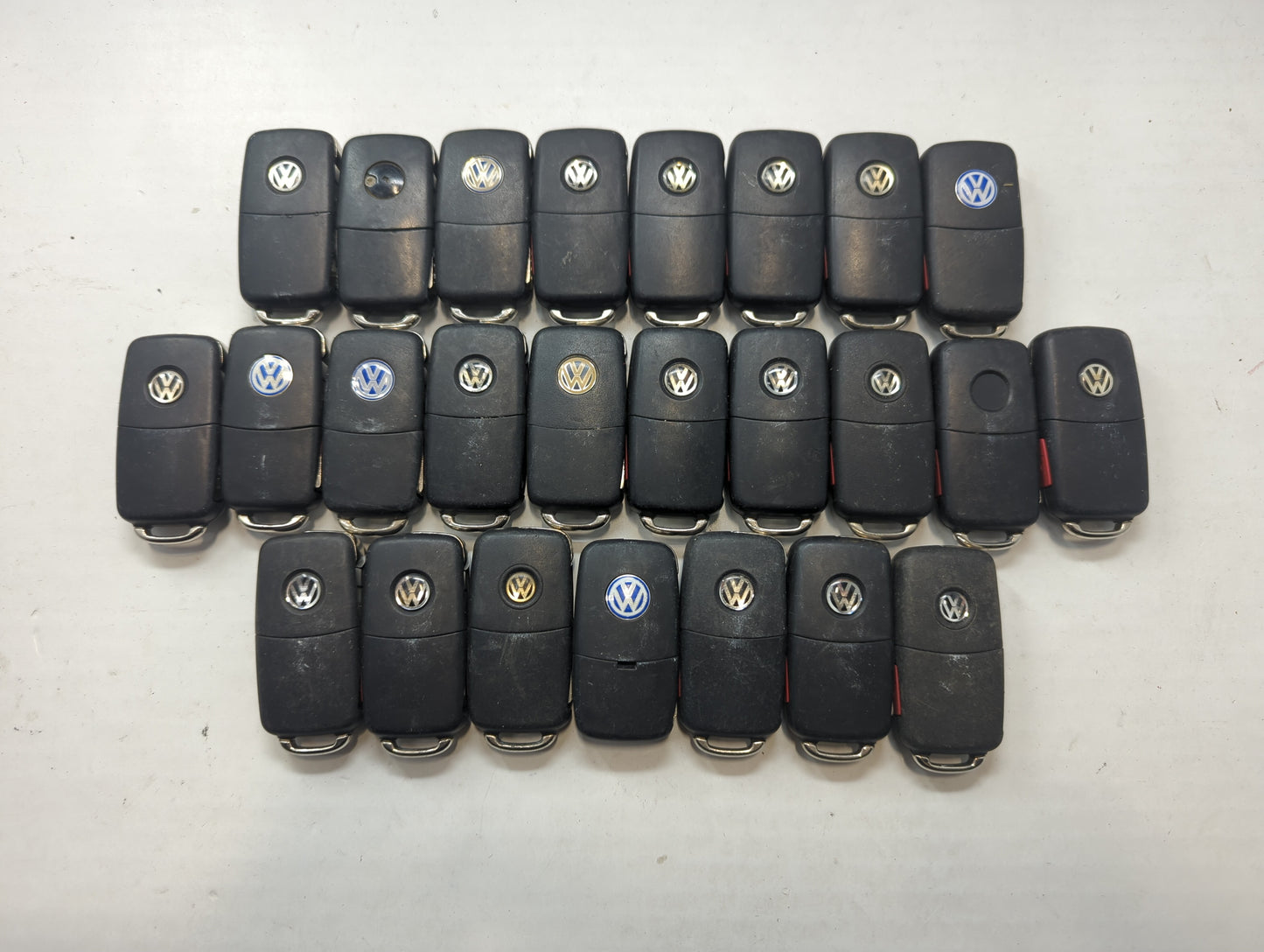 Lot of 25 Volkswagen Keyless Entry Remote Fob MIXED FCC IDS MIXED PART - Oemusedautoparts1.com